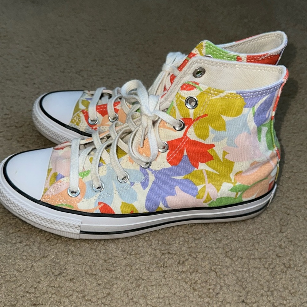 Women’s Colorful Converse